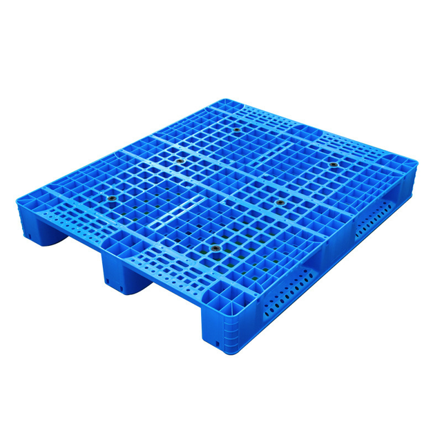 1311 Three-Runner Grid Plastic Pallet